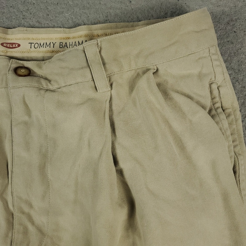 Tommy Bahama Shorts Mens Size 33 Beige Silk Casual Pleated Chino - Picture 3 of 8